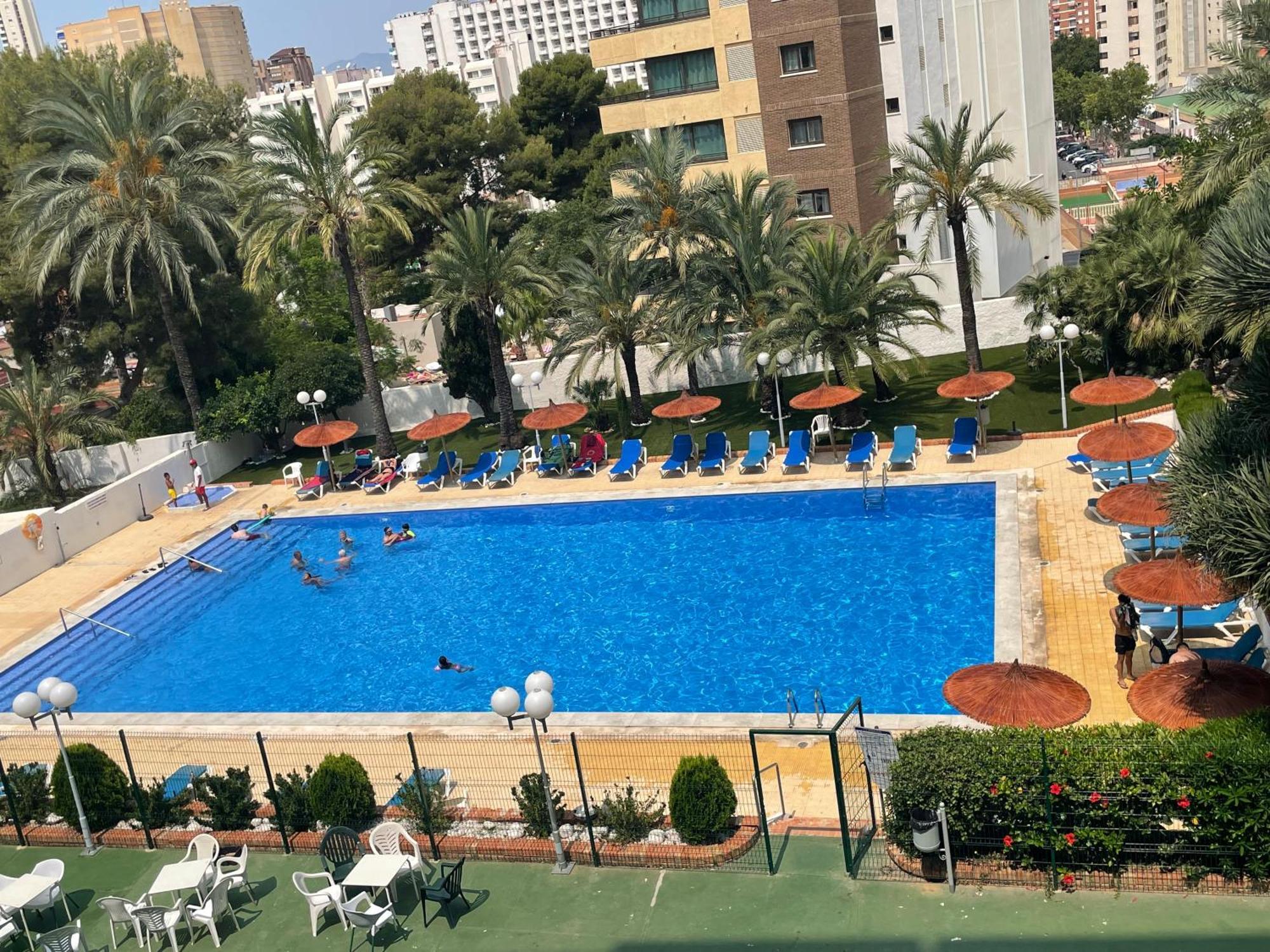 Bermudas-Turis Apartamentos Benidorm Exterior photo