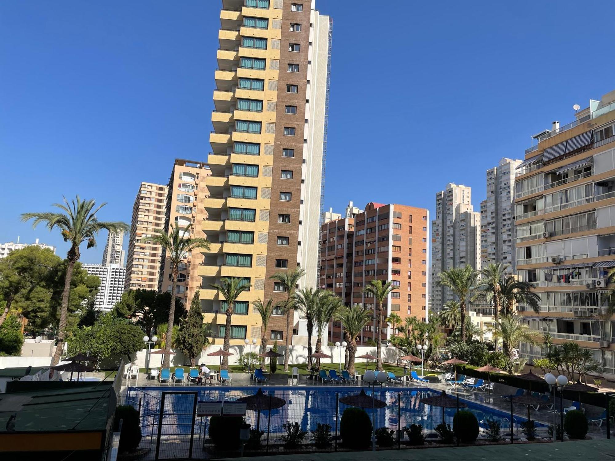 Bermudas-Turis Apartamentos Benidorm Exterior photo